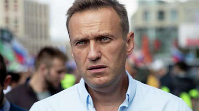 дело поступило в мосгорсуд: оппозиционера алексея навального обвиняют по семи статьям
